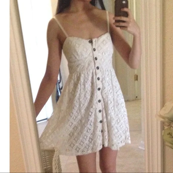 NWT White Lace Dress - Picture 1 of 6